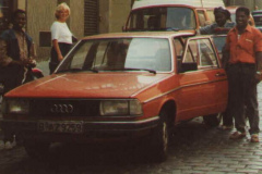 AUDI100O